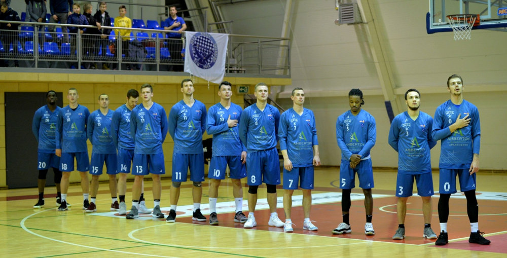 „Kuršiai“ dramatiškai palaužė Molėtų krepšininkus