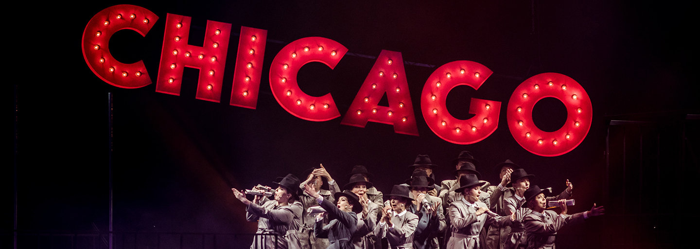 Lietuviai pasiilgo ugningosios „Čikagos“: arenos jau perpildytos