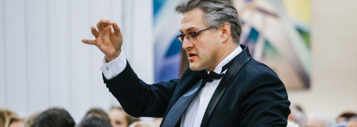 Dirigentas Tomas Ambrozaitis: „Orkestras galingas, kai darniai sutaria“