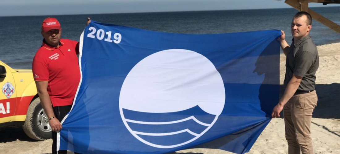 Palangos Birutės parko paplūdimyje plevėsuoja Mėlynoji vėliava