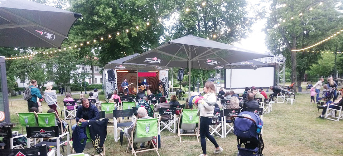 Šiemet tėvai atostogų metu pajūryje elgiasi atsakingiau