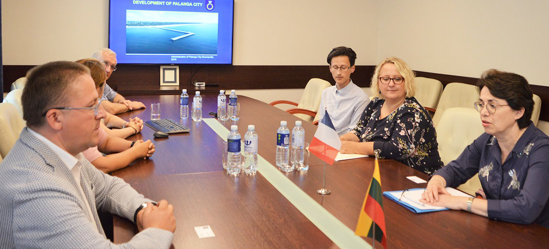  Palangoje lankėsi Prancūzijos ambasadorė Lietuvoje Claire Lignières-Counathe