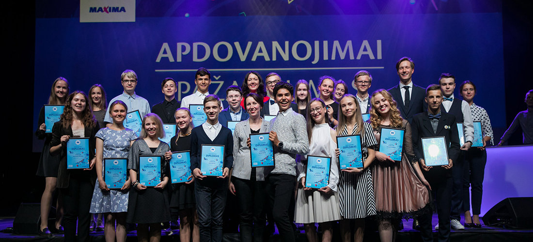 Apdovanotus „Lietuvos Maximalistus“ iš Palangos pasveikino ir G. Na... Apdovanotus „Lietuvos Maximalistus“ iš Palangos pasveikino ir G. Nausėda