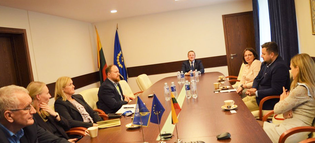 „Ukraine International Airlines“ atstovai - apie galimybes atnaujinti skrydžius Kijevas - Palanga