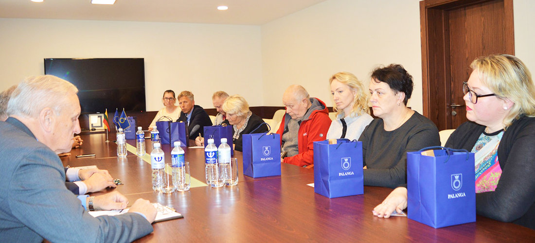 Palangos miesto seniūnaičiams įteikti pažymėjimai