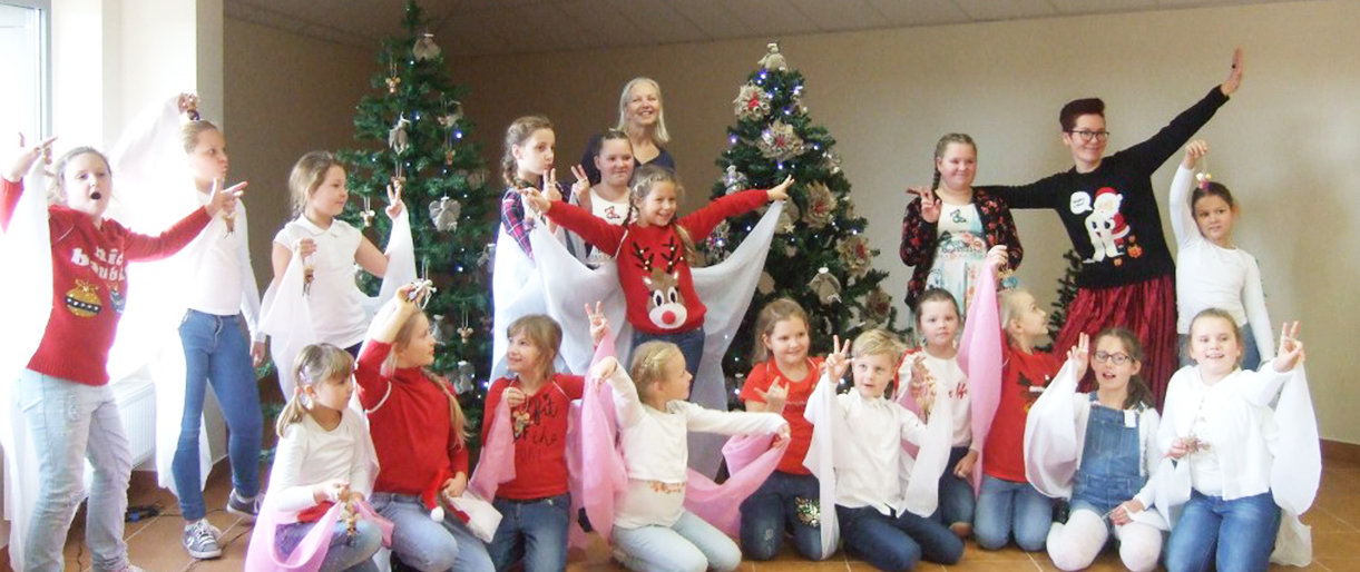 Koncertas „Atnešu tau Kalėdas“ Palangos miesto globos namuose Koncertas „Atnešu tau Kalėdas“ Palangos miesto globos namuose