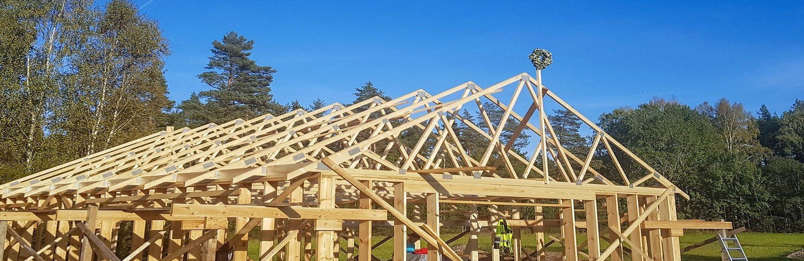 Stogo santvaros užtikrina dar didesnį konstrukcijų tikslumą