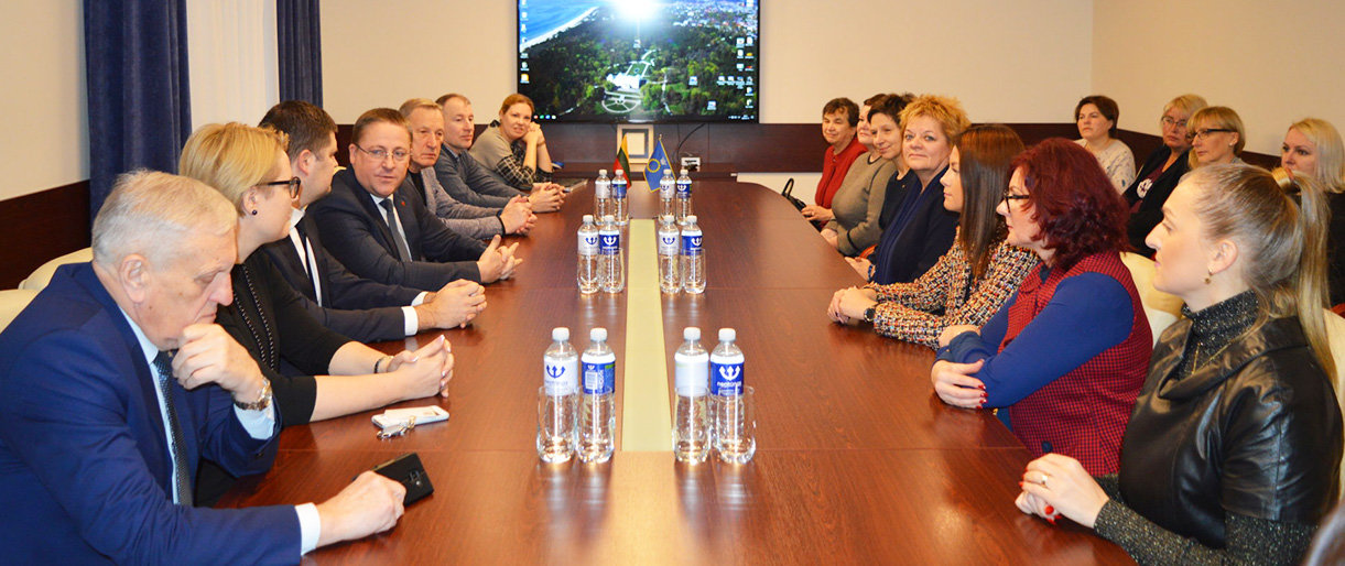 Palangos miesto savivaldybėje lankėsi Švenčionių rajono savivaldybės delegacija