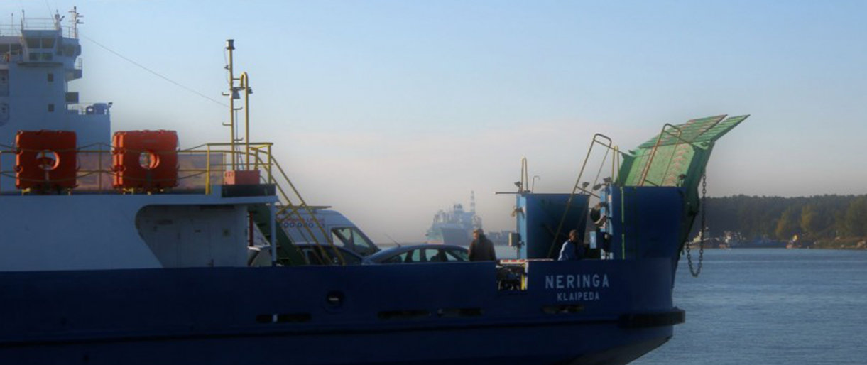 Paprastesnė persikėlimo į Kuršių neriją tvarka besinaudojantiems bilieto kompensavimu: daugiau alternatyvų moksleiviams