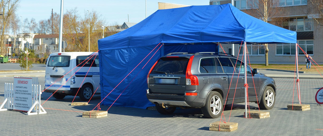 Palangoje darbą pradėjo mobilioji tepinėlių COVID-19 ligos laboratoriniams tyrimams atlikti paėmimo brigada