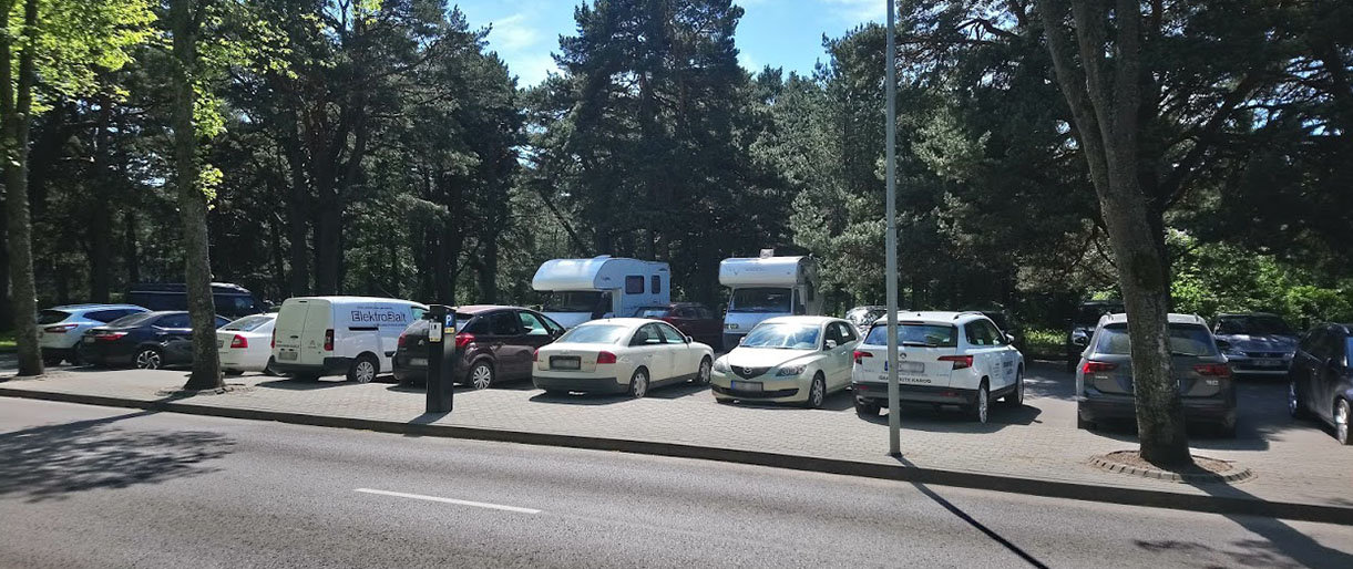 Nuo šiandien pradedama rinkti vietinė rinkliava už automobilių stovėjimą