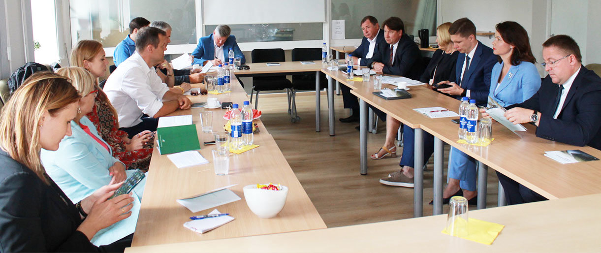 Lietuvos savivaldybių asociacija siūlo šalies partijoms stiprinti savivaldos savarankiškumą