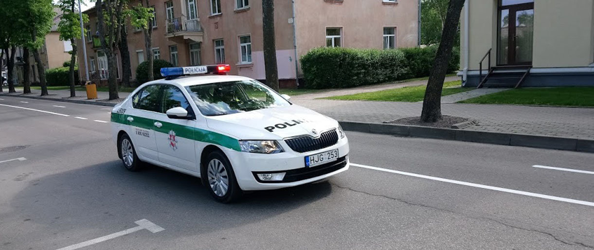 Palangoje pareigūnams įkliuvo girtas „Seat“ vairuotojas