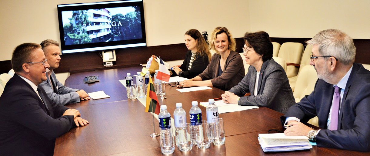 Savivaldybėje lankėsi Prancūzijos ambasadorė Lietuvoje Claire Lignieres-Counathe ir Prancūzų instituto Lietuvoje Jean-Marie Sani