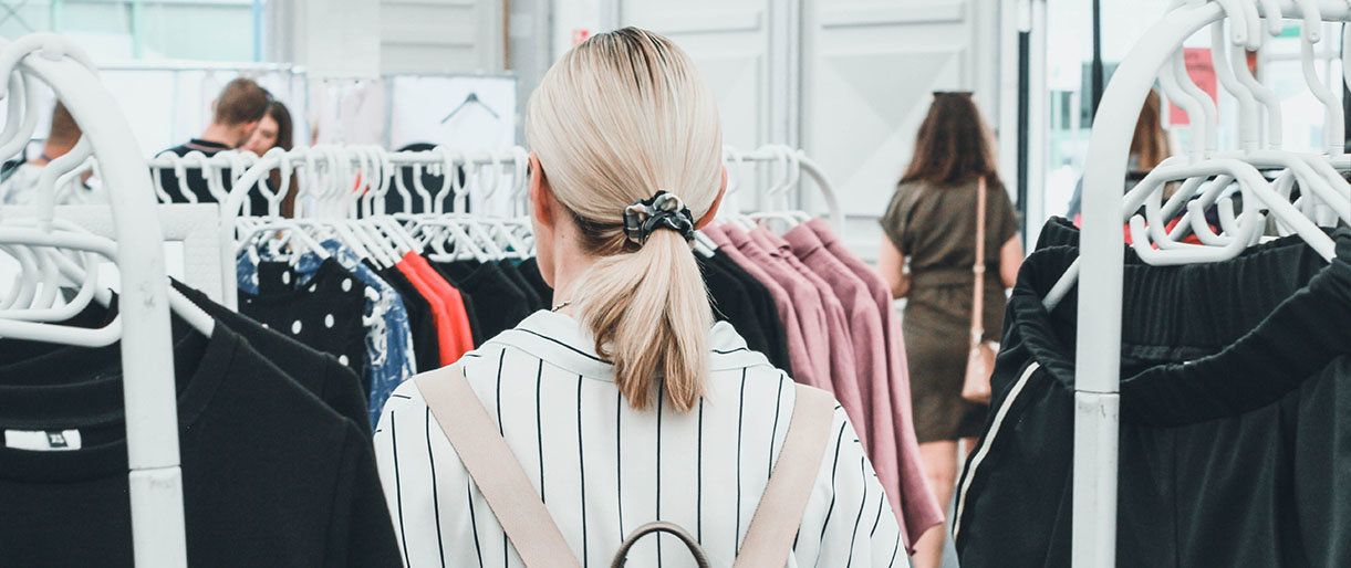 Mados išpardavimas Palangoje: Fashion Bazaar susirinks geriausi Lie... Mados išpardavimas Palangoje: Fashion Bazaar susirinks geriausi Lietuvos dizaineriai
