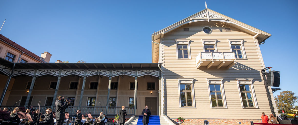 Triumfo akimirka Palangoje – visuomenei duris atvėrė restauruota medinė Kurhauzo dalis