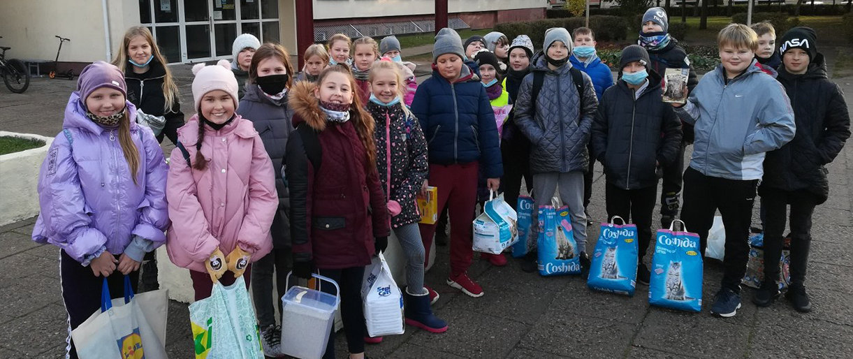 Palangos „Baltijos“ pagrindinės mokyklos 4C klasės mokiniai aplankė „Nuaras“ globos namus