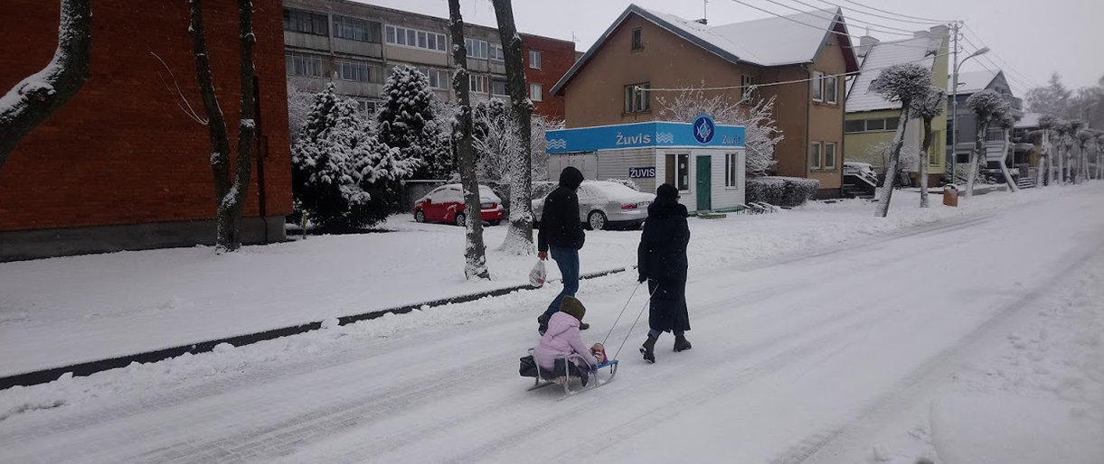 Vyriausybė pritarė palaikymo „burbulų“ kūrimui – bus leidžiama susitikti su vienišais žmonėmis