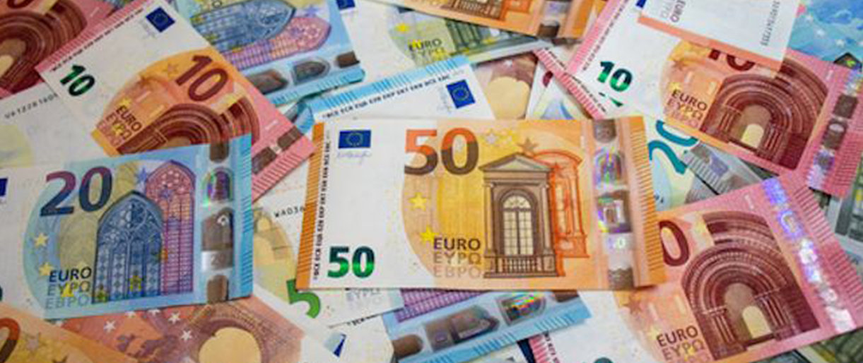 Papildoma išmoka savarankiškai dirbantiesiems būtų dosni – siektų 1... Papildoma išmoka savarankiškai dirbantiesiems būtų dosni – siektų 100 proc. 2019 metais sumokėto GPM