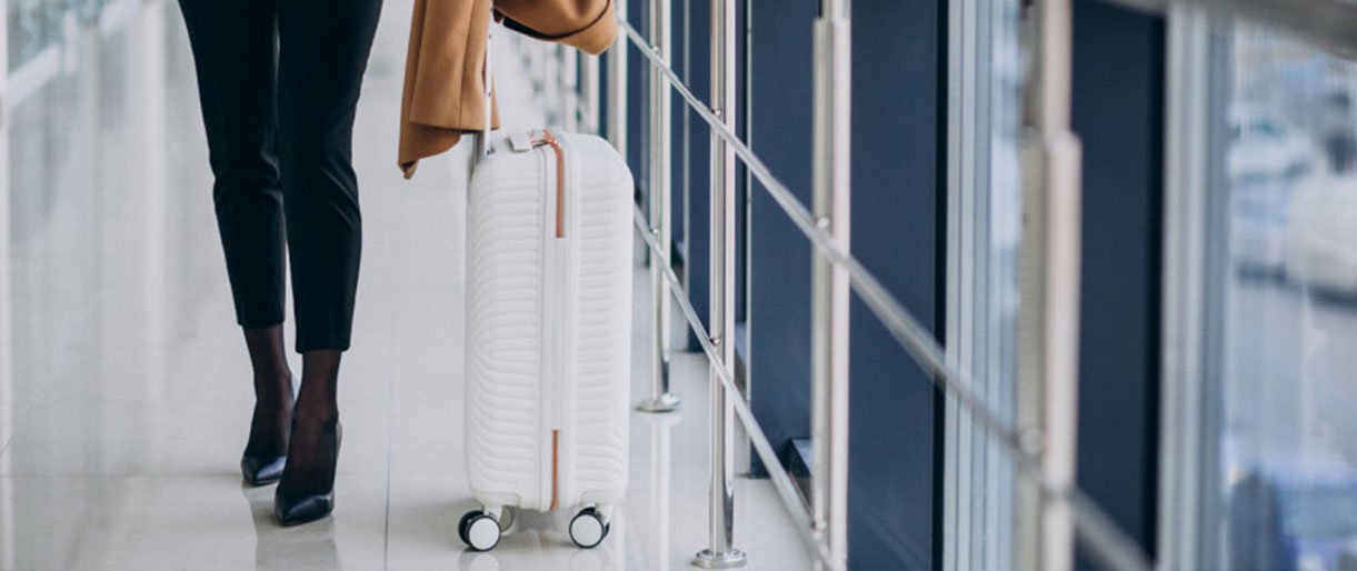 Keliaujantiems COVID-19 pandemijos metu – naujos pažymos e.sveikatoje lietuvių ir anglų kalbomis