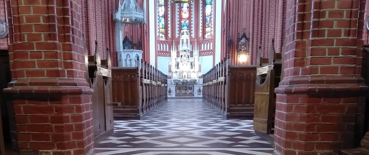 Kreipėsi į tikinčiuosius: „Tikimės jūsų supratingumo ir primygtinai prašome laikytis visų būtinųjų saugumo reikalavimų“