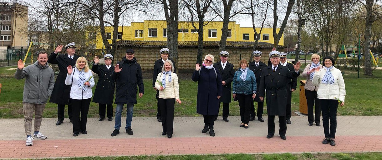 Netikėti bendruomenės susitikimai Palangoje. Džiaugsmo kiemas